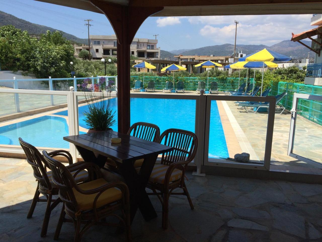 Stavros Apartments Istron エクステリア 写真